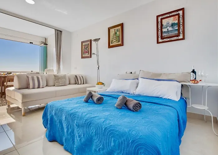 Manolo De Steram Flats *