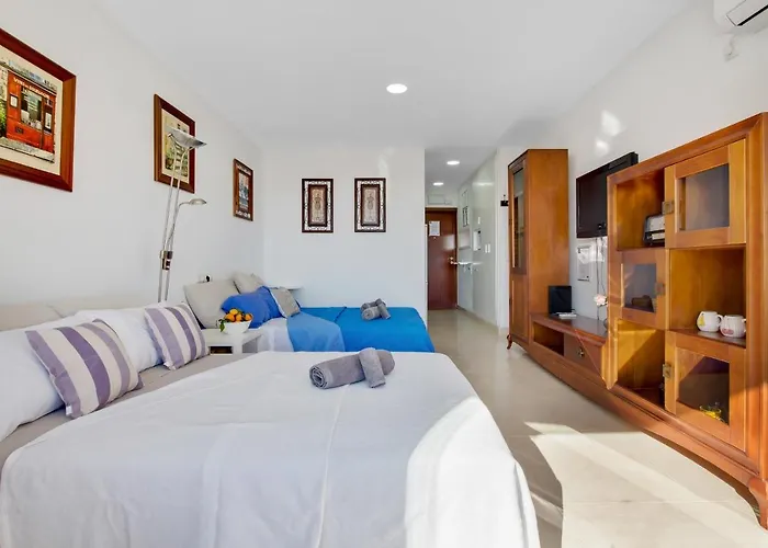 Manolo De Steram Flats Apartment